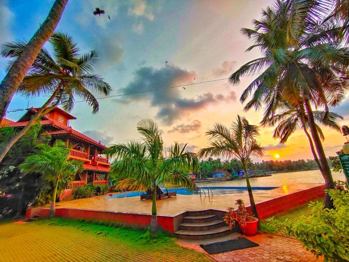 Paradise Lagoon Kalyānpur Exterior photo
