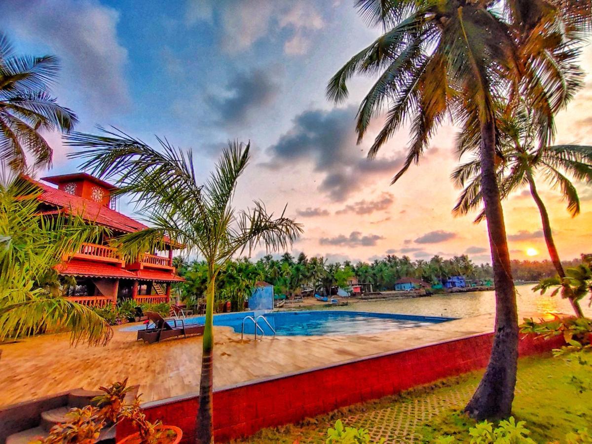 Paradise Lagoon Kalyānpur Exterior photo