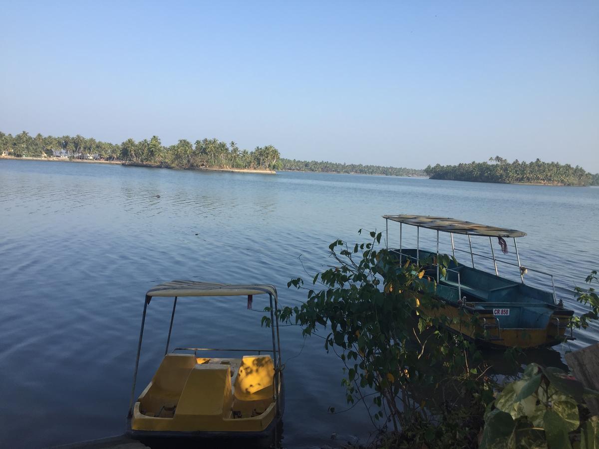 Paradise Lagoon Kalyānpur Exterior photo