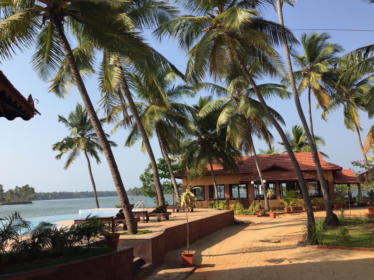 Paradise Lagoon Kalyānpur Exterior photo