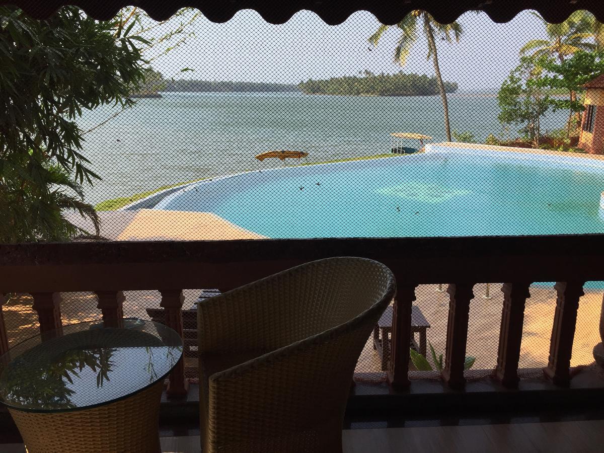 Paradise Lagoon Kalyānpur Exterior photo